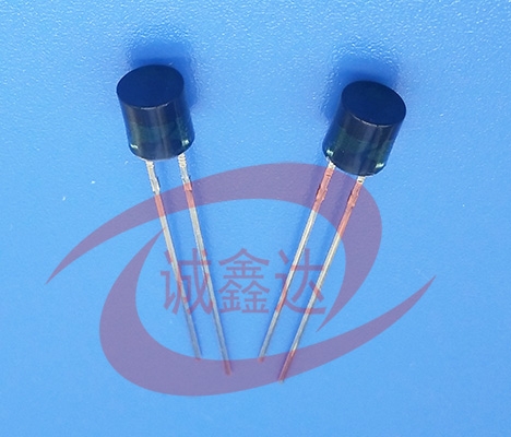 5mm平头滤红外光敏 PT550B5HL